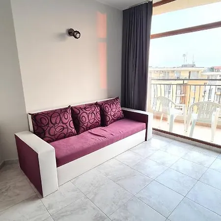 Lux In 4 Star Aparthotel Sunny Beach